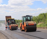 В Кировской области идет ремонт дорог за счет лимитов 2025 года