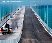 Украинские компании поставляют щебень для строительства Керченского моста 