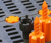 Компания Metso повышает безопасность и скорость замены просеивающих поверхностей за счет новой системы крепления