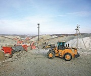 Жители Крыма выступают против открытия нового карьера по добыче щебня