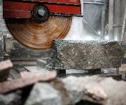 На нефтебазе у Онежского озера в Петрозаводске готовят запуск камнеобработки