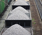 Грузовые терминалы ПривЖД в 2025 году увеличили объёмы перевалки щебня для дорожных проектов