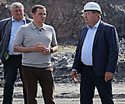 Губернатор Архангельской области оценил работу щебёночного производства в Онежском округе