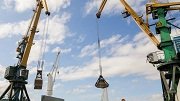 Теплоход «Сибирь» доставит щебень из Мурманска в Сабетту