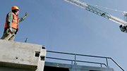 Москва намерена выполнить все намеченные программы строительства на 2015 год