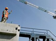 Москва намерена выполнить все намеченные программы строительства на 2015 год