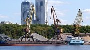 Поставка гранитного и высокопрочного щебня водным транспортом в июле 2026 года