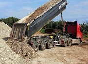 Ленобласть меняет правила перевозки щебня и песка