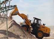 На Каранском карьере заработала новая линия по переработке щебня 
