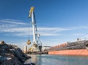 К Керченскому мосту доставили 5 млн. тн. строительных материалов 