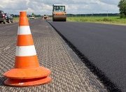В Херсонской области и Луганской республике досрочно начался дорожный ремонт 