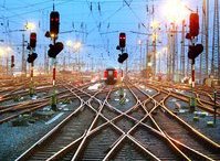  Москве требуется не менее 100 км. железных дорог