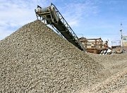 Абхазия начала поставку инертных материалов в Крым