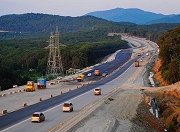 В Сахалинской области будет построено и реконструировано почти 100 км дорог