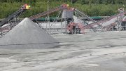 В Карелии досрочно запустили предприятие по добыче щебня для московских дорог