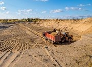 «Группа ЛСР» приобрела новый песчаный карьер