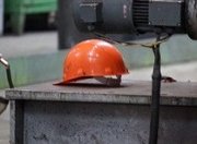 Свердловские предприятия по производству стройматериалов массово переводят сотрудников на неполный рабочий день