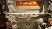 Новая конусная дробилка HP5 компании Metso обеспечивает требуемую производительность